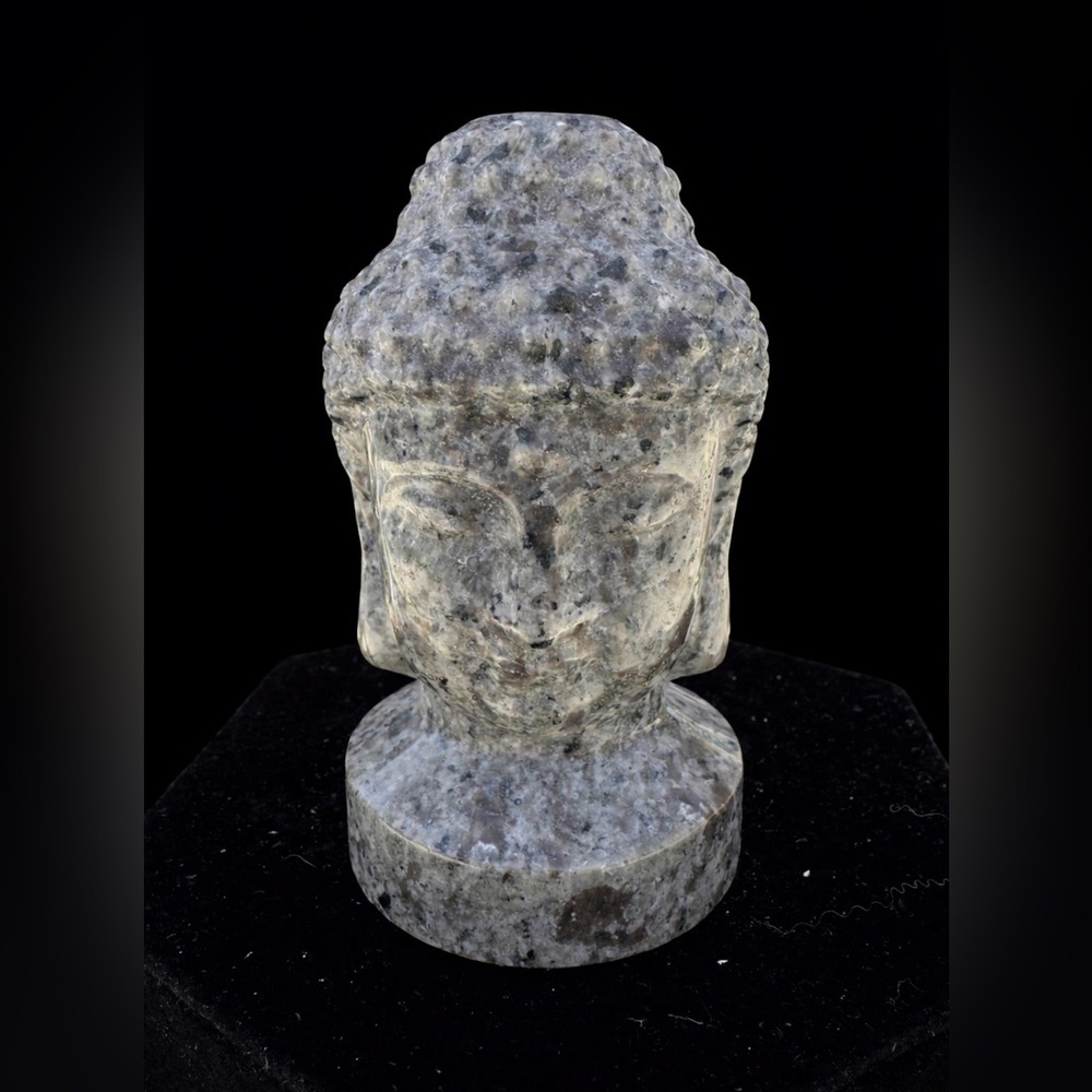 Yooperlite Buddha Carving - Picture 1 of 6